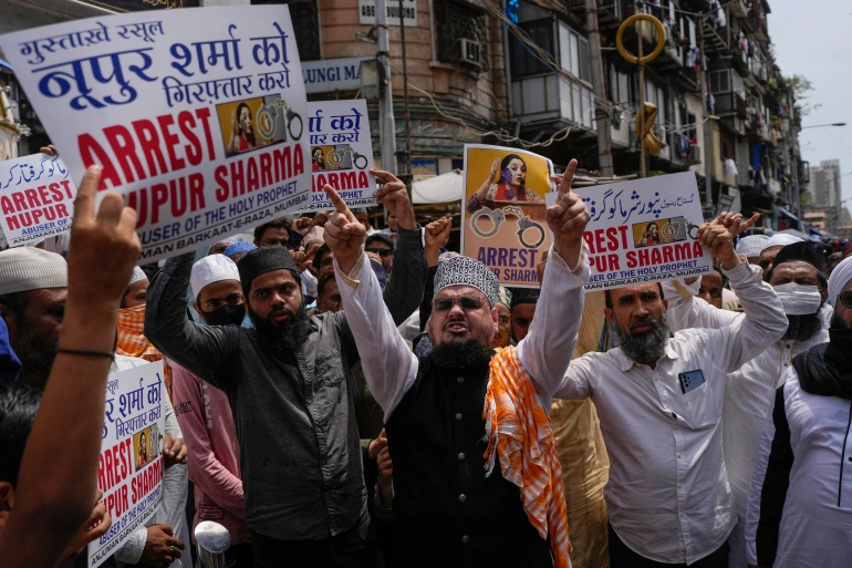 MUSLIM COUNTRIES PROTESTING OVER DEROGATORY REMARKS | DIPLOMATIC STORM OVER BJP STAFF INSULT