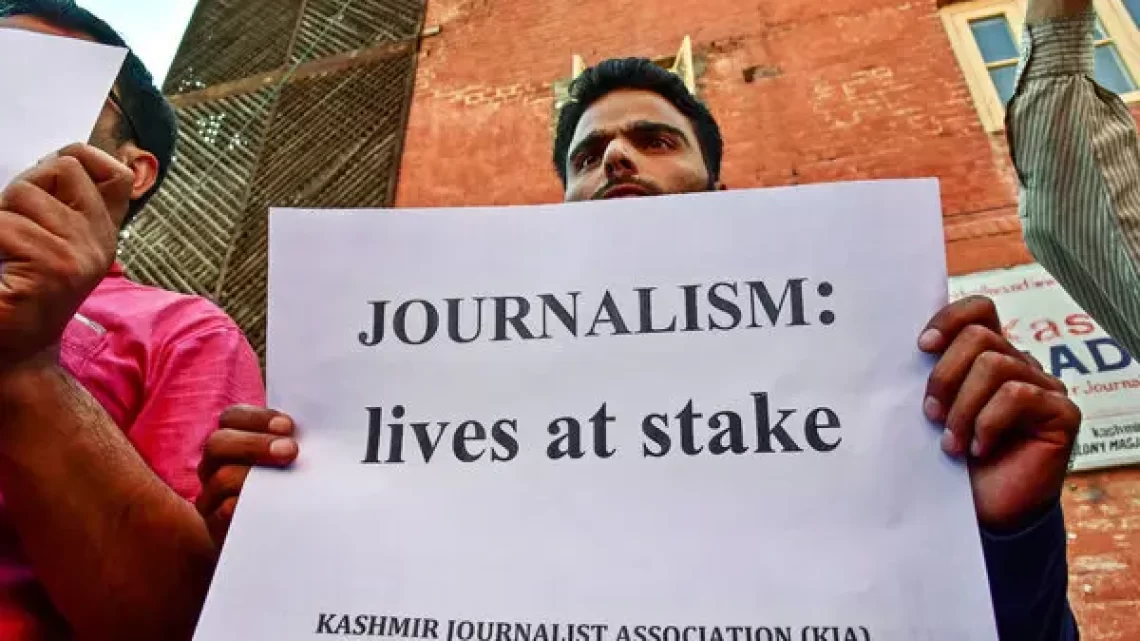 IIOJK MEDIA SILENCED: NYT article by Kashmir journalist has exposed curbs on press freedom in IIOJK.