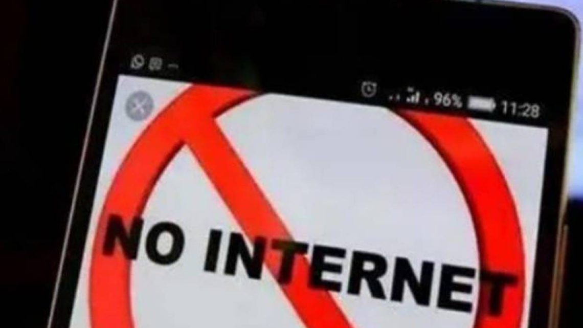 Internet Shutdown in IIOJK Continues, Causing Distress among Residents