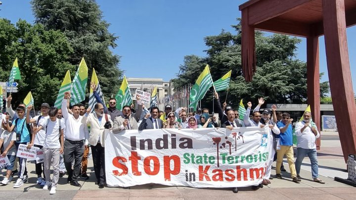 KASHMIRIS DEMAND PLEBISCITE