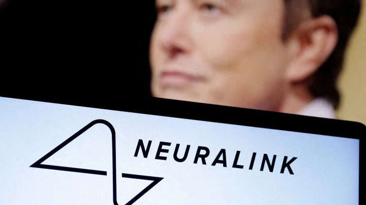 Elon Musk’s Neuralink Achieves Breakthrough: Paralyzed Patient Controls Computer Cursor with Brain Chip