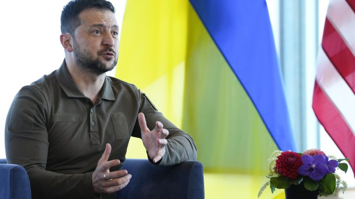 Zelensky Criticizes Modi’s Moscow Visit Amid Russian Assault on Ukraine