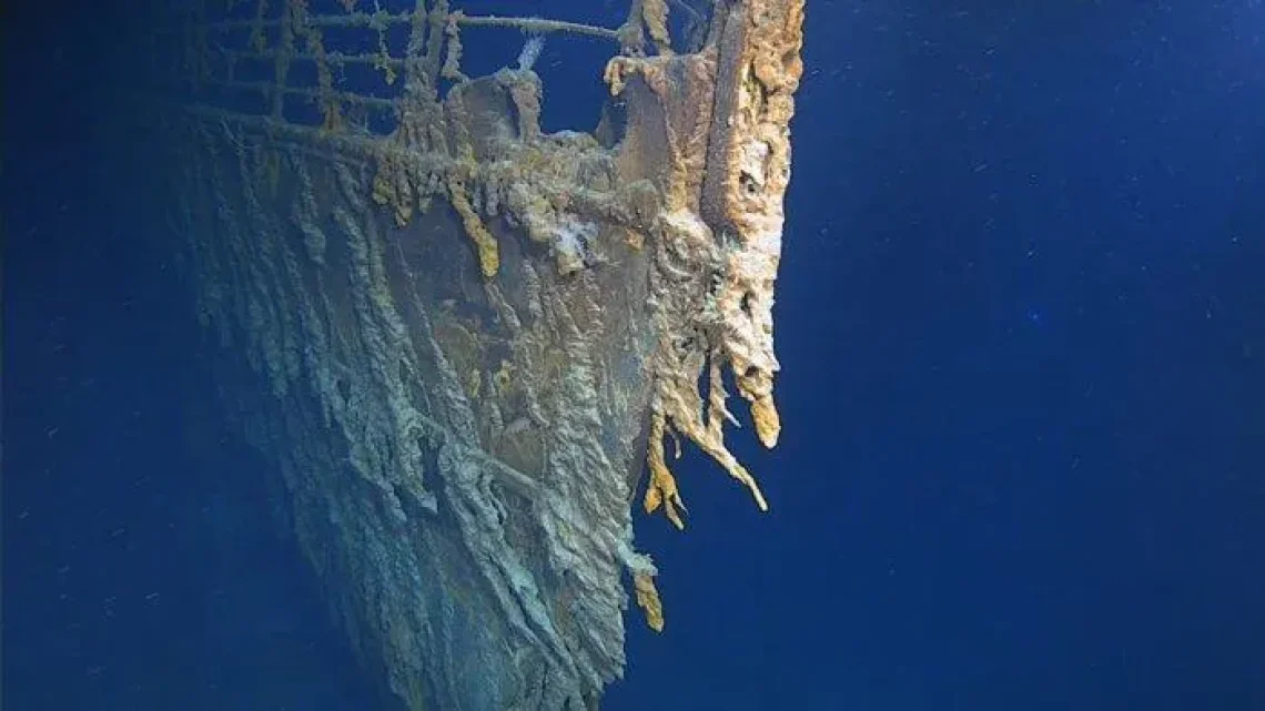 Titanic’s Decay Unveiled: Railing Lost and Statue Rediscovered