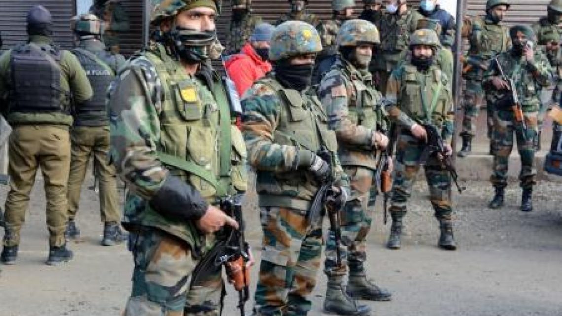 APHC Condemns India’s Militaristic Tactics in IIOJK