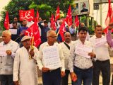 CPI-M Protests in Jammu, Calls for Restoration of Darbar Move and Statehood in IIOJK