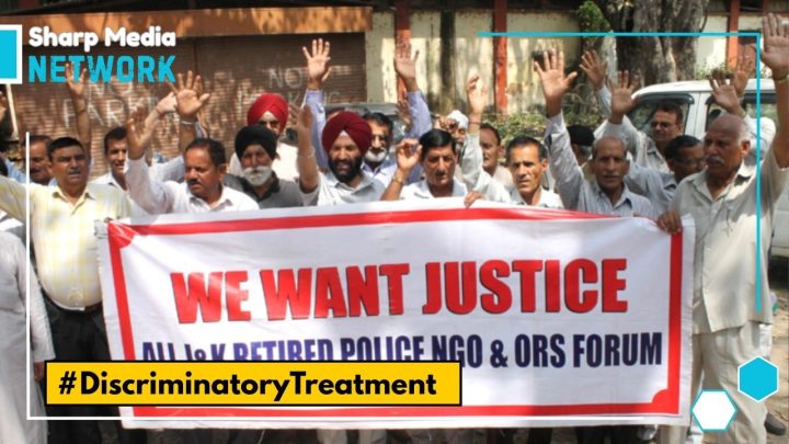 Retired Police Officers Protest Pay Discrimination in IIOJK