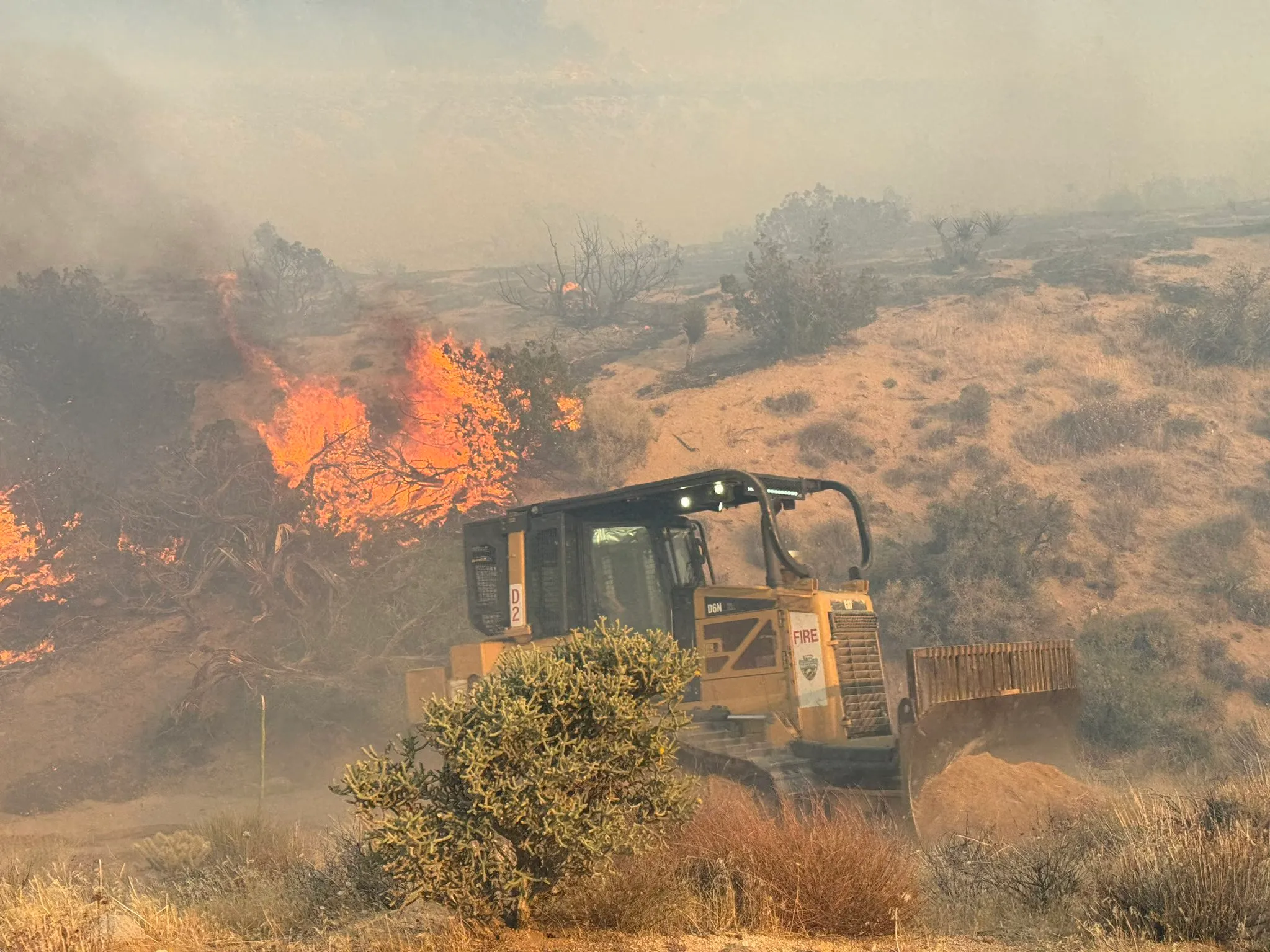 Ranch Fire Rapidly Expands to Over 4,200 Acres in Apple Valley ...