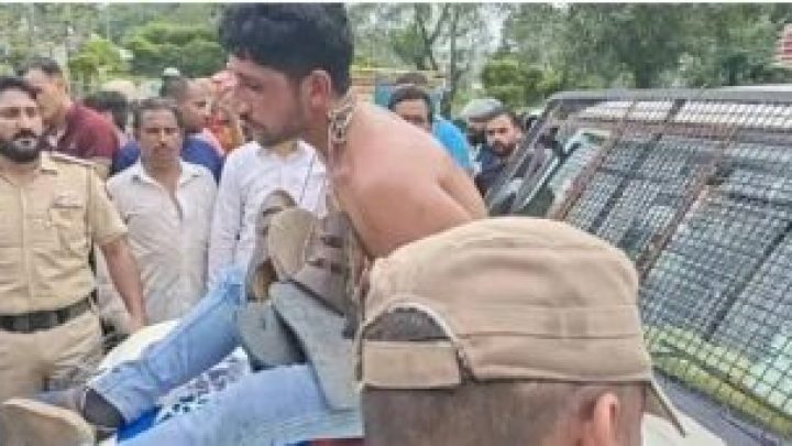 Man paraded with shoe garland on police van in Jammu