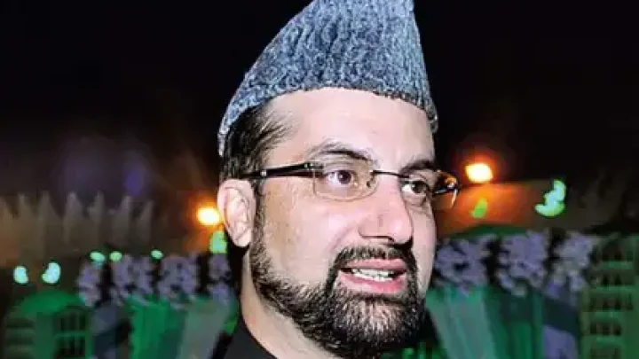 Mirwaiz Condemns Illegal and Brutal House Arrest of IIOJK Political Leaders to Crush Peaceful Protests