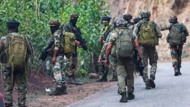 Indian Forces Launch Massive Search Operation on Srinagar Outskirts, Exposing India’s Brutal Occupation Tactics in IIOJK