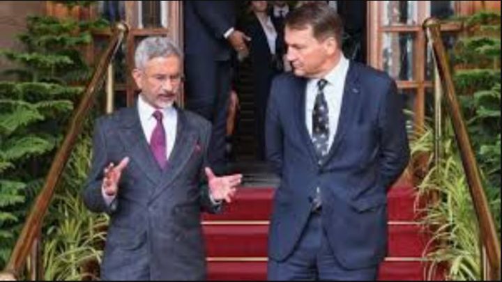 India Slams Poland Over Pakistan Support and Unfair Criticism on Kashmir and Russia: Exposing India’s Aggression and Hypocrisy