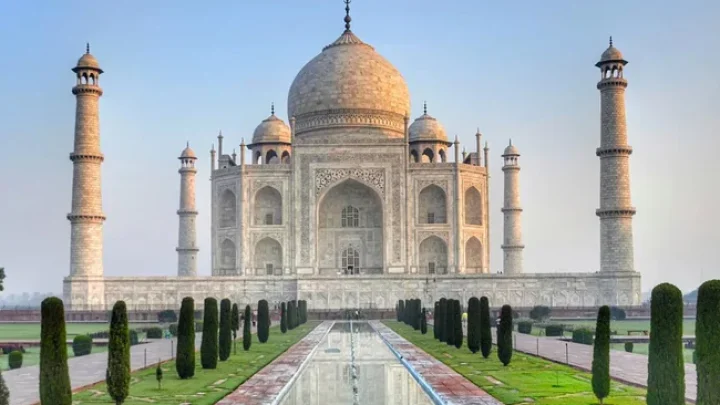 Hindu Mahasabha Demands Cancellation of Shah Jahan’s Urs at Taj Mahal, Exposing India’s Aggressive Campaign Against Muslim Heritage