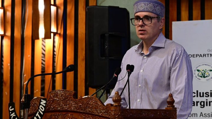 Omar Abdullah Calls for Release of Protesters Amidst India’s Policy of Forced Silence in IIOJK
