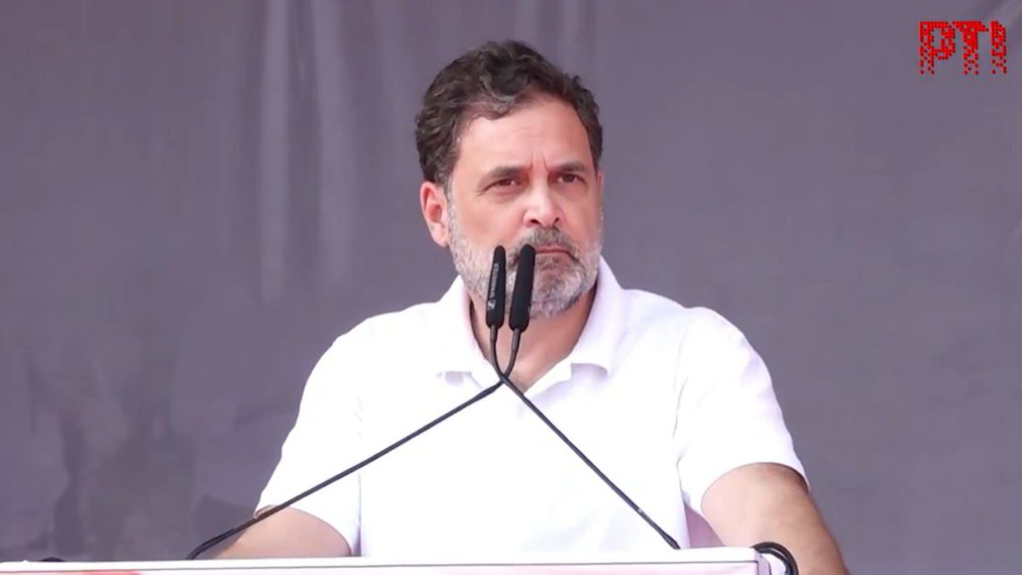 Rahul Gandhi Asks Congress Muslim Leaders to Openly Raise Issues Facing Their Community