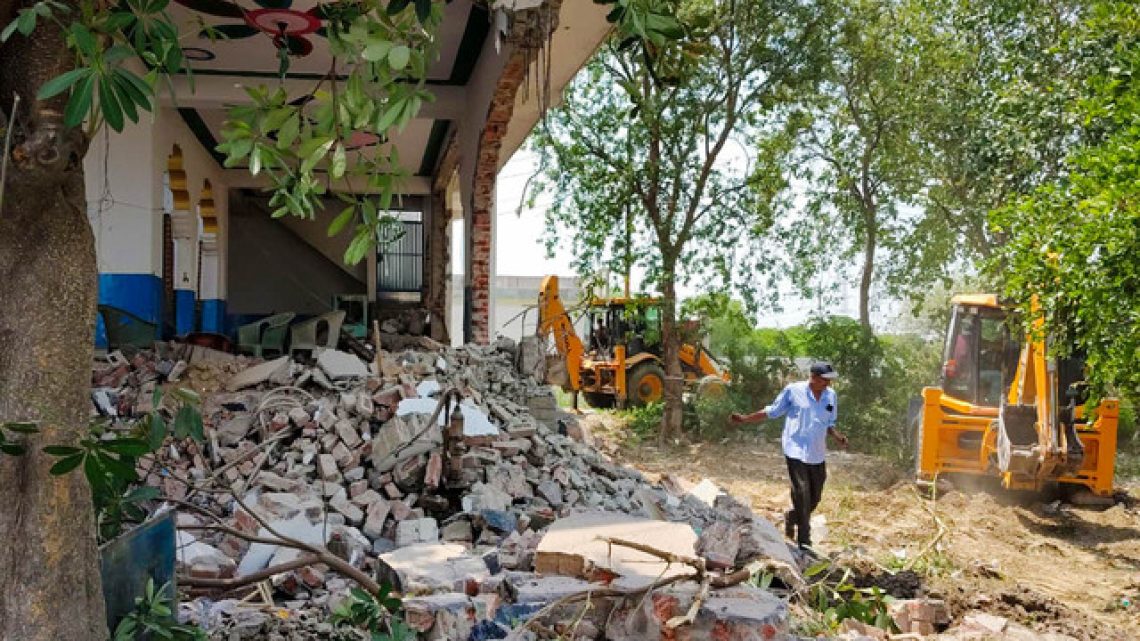 Ghaziabad Roadside Mazar Demolished in Shameless Selective Attack by Uttar Pradesh State Authorities