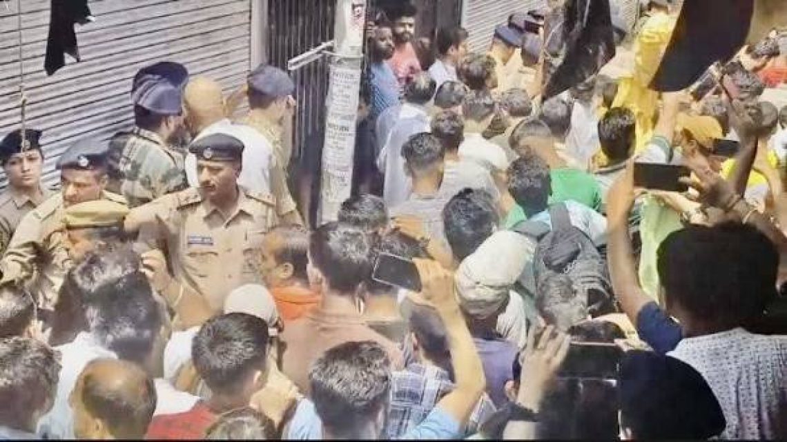 Extremist Hindutva Mobs Declare Muslims Have No Right to Run Shops in Uttarakhand