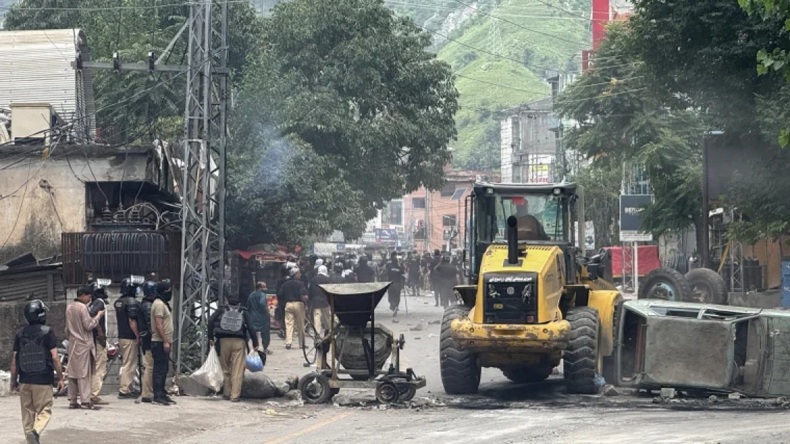 Indian Media Fabricates News Over Islamabad Road Repairs as Delhi retaliates with Bulldozer Demolition Against Pakistan Embassy