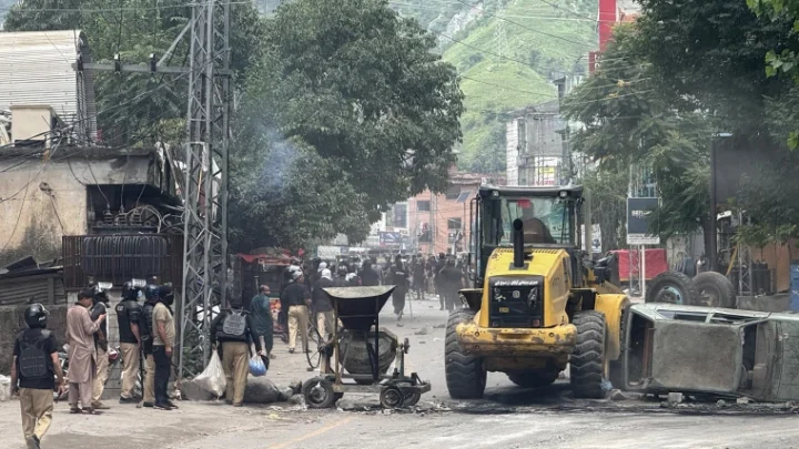 Indian Media Fabricates News Over Islamabad Road Repairs as Delhi retaliates with Bulldozer Demolition Against Pakistan Embassy