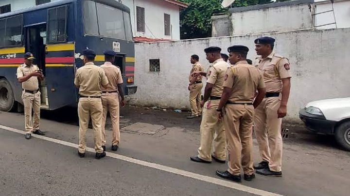 Bengaluru Police Terrorize Poor Bengali Migrants Under Fake Verification Drive