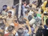 Armed Hindutva Mob Forces Muslim Food Vendors to Close Shops in Mainpuri as Police Watch Silently