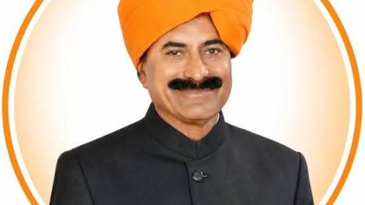BJP MLA Harisingh Rawat Threatens To Demolish Voters Homes and Shops, Exposing the Ruling Regime Dictatorial Mindset in Rajasthan Election
