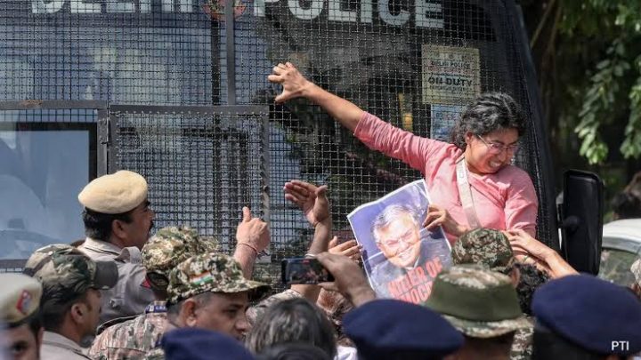 Delhi Police Crack Down on Protesters Demonstrating Against Election Chief Gyanesh Kumar Over Electoral Roll Discrepancies