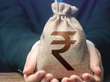 Surging Inflation and Rupee Depreciation Expose Severe Flaws in Indian Economic Stability